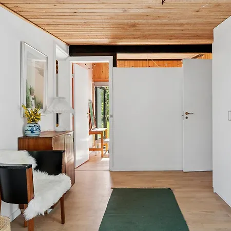 Charming Summer House Close To The * Bøtø By