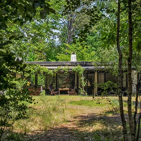 Charming Summer House Close To The Bøtø By